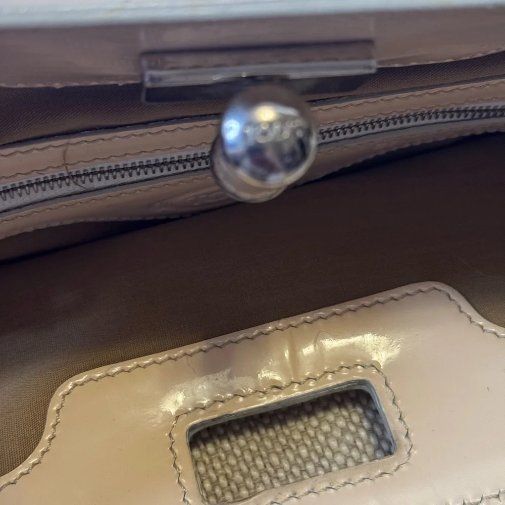 Tod's Cream Satchel Bag - Picture 11 of 11